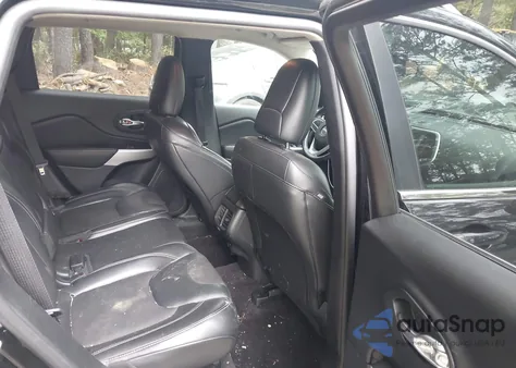 2018 Jeep Cherokee Latitude Plus 4X4 из США, поврежденный, VIN 1C4PJMLB0JD529586